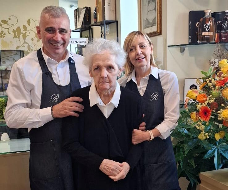 La famiglia Rizzi in pasticceria